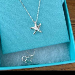 TIFFANY & Co. Elsa Peretti Starfish Pendant Necklace (NWOT)